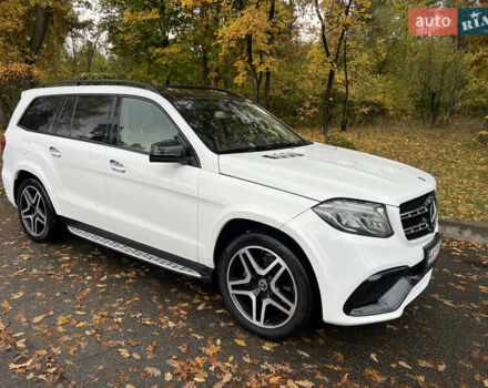 Мерседес ГЛ-класс 2014 в Киеве на Automoto.ua Белый Мерседес ГЛ-класс, объемом двигателя 3 л и пробегом 140 тыс. км за 28000 $, фото 2 на Automoto.ua