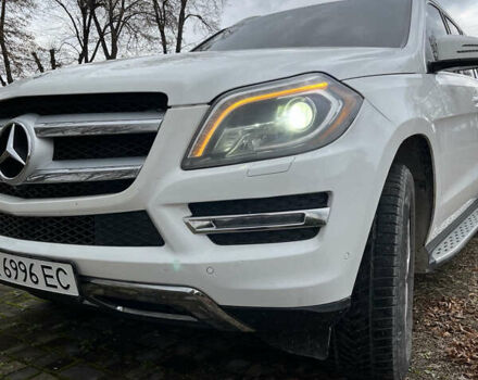 Белый Мерседес ГЛ-класс, объемом двигателя 4.66 л и пробегом 178 тыс. км за 29999 $, фото 8 на Automoto.ua