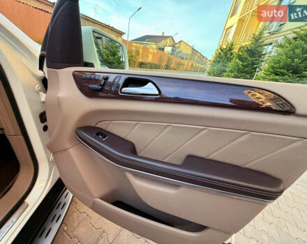 Білий Мерседес ГЛ-Клас, об'ємом двигуна 3 л та пробігом 250 тис. км за 24999 $, фото 68 на Automoto.ua