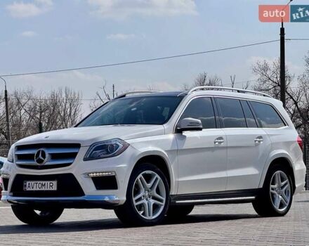 Белый Мерседес ГЛ-класс, объемом двигателя 3 л и пробегом 110 тыс. км за 31500 $, фото 4 на Automoto.ua