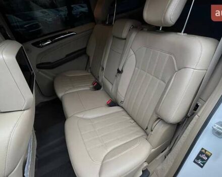 Білий Мерседес ГЛ-Клас, об'ємом двигуна 3 л та пробігом 162 тис. км за 24990 $, фото 9 на Automoto.ua