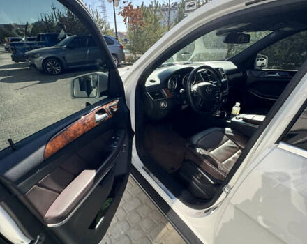 Білий Мерседес ГЛ-Клас, об'ємом двигуна 2.99 л та пробігом 232 тис. км за 28350 $, фото 9 на Automoto.ua