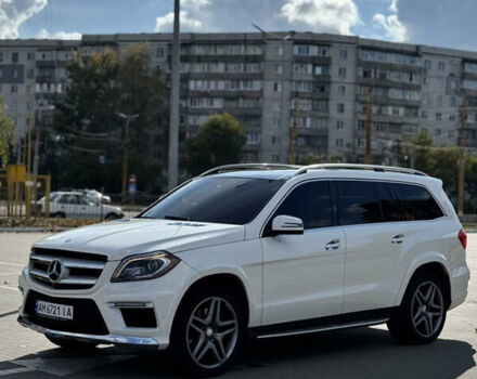 Білий Мерседес ГЛ-Клас, об'ємом двигуна 4.7 л та пробігом 200 тис. км за 28000 $, фото 1 на Automoto.ua