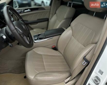 Білий Мерседес ГЛ-Клас, об'ємом двигуна 3 л та пробігом 245 тис. км за 20500 $, фото 31 на Automoto.ua