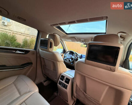 Білий Мерседес ГЛ-Клас, об'ємом двигуна 3 л та пробігом 250 тис. км за 24999 $, фото 72 на Automoto.ua
