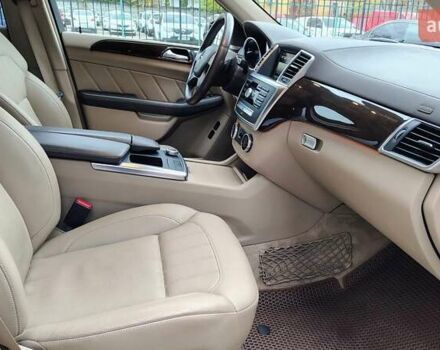 Білий Мерседес ГЛ-Клас, об'ємом двигуна 3 л та пробігом 139 тис. км за 26500 $, фото 9 на Automoto.ua