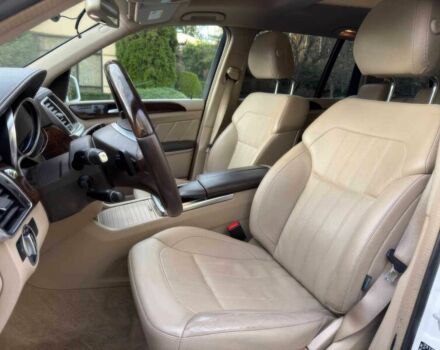 Білий Мерседес ГЛ-Клас, об'ємом двигуна 3 л та пробігом 85 тис. км за 11000 $, фото 10 на Automoto.ua