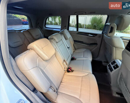 Білий Мерседес ГЛ-Клас, об'ємом двигуна 3 л та пробігом 250 тис. км за 24999 $, фото 73 на Automoto.ua