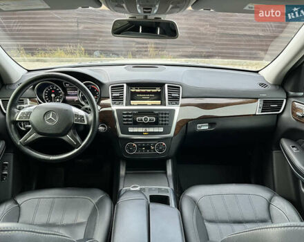 Белый Мерседес ГЛ-класс, объемом двигателя 2.99 л и пробегом 182 тыс. км за 24500 $, фото 32 на Automoto.ua