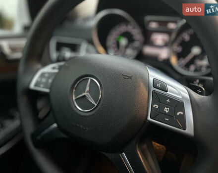 Мерседес ГЛ-класс 2014 в Харькове на Automoto.ua Белый Мерседес ГЛ-класс, объемом двигателя 2.99 л и пробегом 195 тыс. км за 25000 $, фото 21 на Automoto.ua