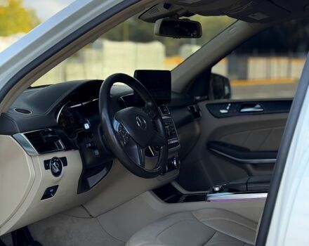 Білий Мерседес ГЛ-Клас, об'ємом двигуна 4.7 л та пробігом 201 тис. км за 29000 $, фото 6 на Automoto.ua