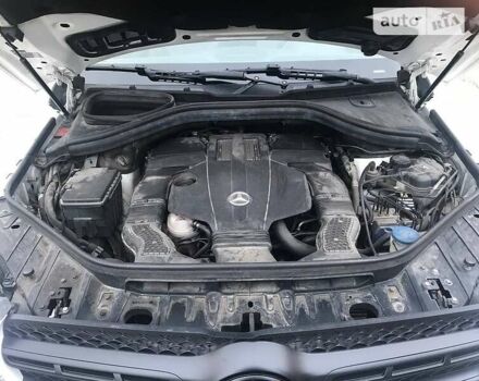 Білий Мерседес ГЛ-Клас, об'ємом двигуна 3 л та пробігом 234 тис. км за 25000 $, фото 2 на Automoto.ua