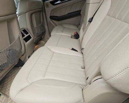 Белый Мерседес ГЛ-класс, объемом двигателя 2.99 л и пробегом 214 тыс. км за 27300 $, фото 33 на Automoto.ua