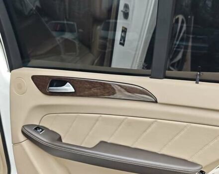 Білий Мерседес ГЛ-Клас, об'ємом двигуна 3 л та пробігом 162 тис. км за 24000 $, фото 15 на Automoto.ua