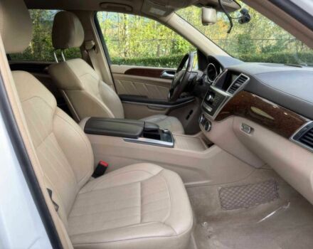 Білий Мерседес ГЛ-Клас, об'ємом двигуна 3 л та пробігом 85 тис. км за 11000 $, фото 8 на Automoto.ua