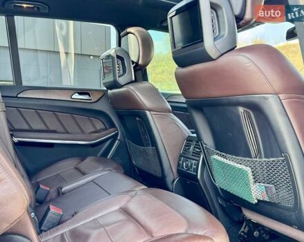 Белый Мерседес ГЛ-класс, объемом двигателя 3 л и пробегом 110 тыс. км за 31500 $, фото 17 на Automoto.ua