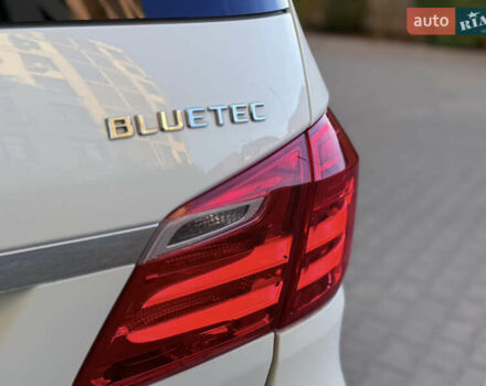 Білий Мерседес ГЛ-Клас, об'ємом двигуна 3 л та пробігом 250 тис. км за 24999 $, фото 8 на Automoto.ua