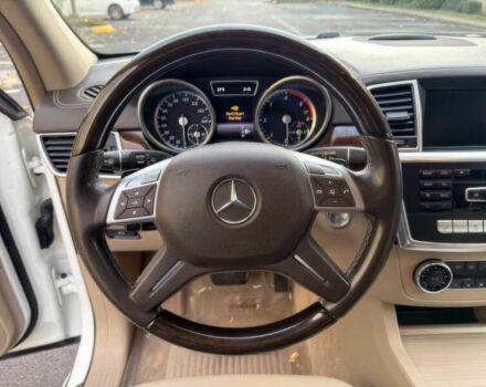 Білий Мерседес ГЛ-Клас, об'ємом двигуна 3 л та пробігом 85 тис. км за 11000 $, фото 12 на Automoto.ua