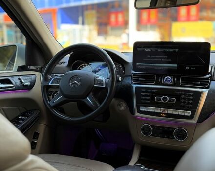 Білий Мерседес ГЛ-Клас, об'ємом двигуна 4.7 л та пробігом 201 тис. км за 29000 $, фото 8 на Automoto.ua