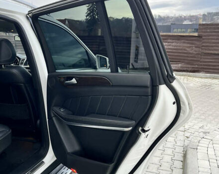 Белый Мерседес ГЛ-класс, объемом двигателя 2.99 л и пробегом 182 тыс. км за 24500 $, фото 42 на Automoto.ua