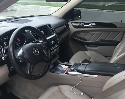 Білий Мерседес ГЛ-Клас, об'ємом двигуна 3 л та пробігом 234 тис. км за 25000 $, фото 14 на Automoto.ua