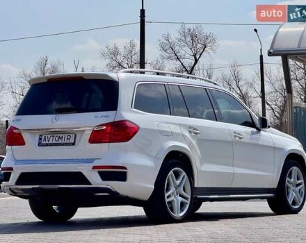 Белый Мерседес ГЛ-класс, объемом двигателя 3 л и пробегом 110 тыс. км за 31500 $, фото 9 на Automoto.ua