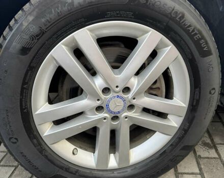 Белый Мерседес ГЛ-класс, объемом двигателя 3 л и пробегом 324 тыс. км за 19500 $, фото 30 на Automoto.ua