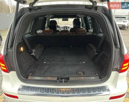 Белый Мерседес ГЛ-класс, объемом двигателя 3 л и пробегом 169 тыс. км за 21850 $, фото 26 на Automoto.ua