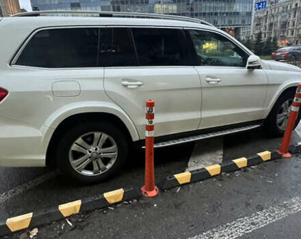 Белый Мерседес ГЛ-класс, объемом двигателя 3 л и пробегом 98 тыс. км за 49500 $, фото 55 на Automoto.ua