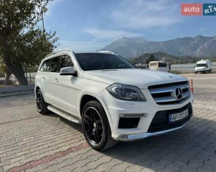Белый Мерседес ГЛ-класс, объемом двигателя 3 л и пробегом 84 тыс. км за 42500 $, фото 5 на Automoto.ua