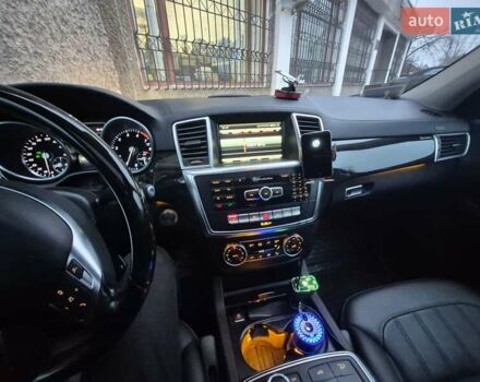 Білий Мерседес ГЛ-Клас, об'ємом двигуна 3 л та пробігом 110 тис. км за 27500 $, фото 3 на Automoto.ua