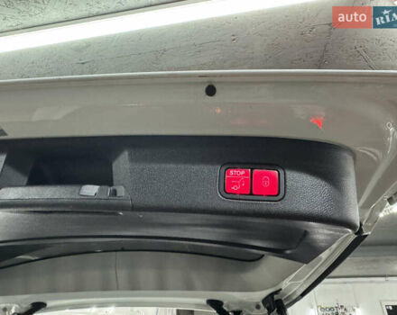 Білий Мерседес ГЛ-Клас, об'ємом двигуна 3 л та пробігом 190 тис. км за 22900 $, фото 25 на Automoto.ua