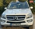 Белый Мерседес ГЛ-класс, объемом двигателя 3 л и пробегом 180 тыс. км за 27000 $, фото 1 на Automoto.ua