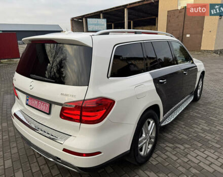 Белый Мерседес ГЛ-класс, объемом двигателя 3 л и пробегом 324 тыс. км за 19500 $, фото 18 на Automoto.ua