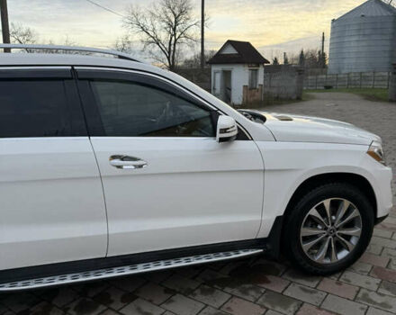 Белый Мерседес ГЛ-класс, объемом двигателя 3 л и пробегом 272 тыс. км за 29700 $, фото 18 на Automoto.ua