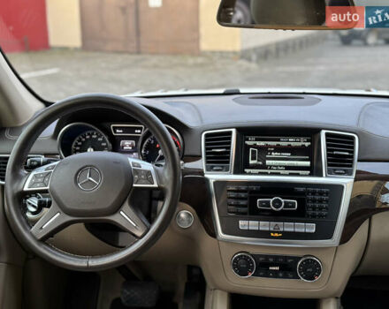 Белый Мерседес ГЛ-класс, объемом двигателя 3 л и пробегом 324 тыс. км за 19500 $, фото 68 на Automoto.ua