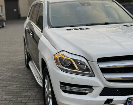 Белый Мерседес ГЛ-класс, объемом двигателя 3 л и пробегом 324 тыс. км за 19500 $, фото 34 на Automoto.ua