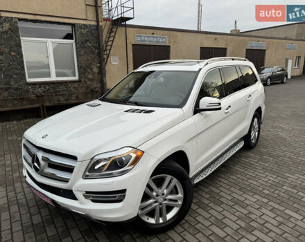 Белый Мерседес ГЛ-класс, объемом двигателя 3 л и пробегом 324 тыс. км за 19500 $, фото 1 на Automoto.ua