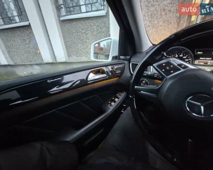 Білий Мерседес ГЛ-Клас, об'ємом двигуна 3 л та пробігом 110 тис. км за 27500 $, фото 9 на Automoto.ua