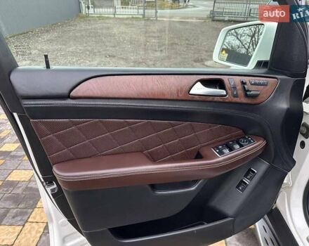 Белый Мерседес ГЛ-класс, объемом двигателя 3 л и пробегом 169 тыс. км за 21850 $, фото 16 на Automoto.ua