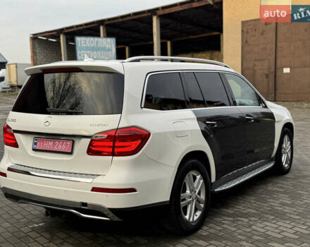 Белый Мерседес ГЛ-класс, объемом двигателя 3 л и пробегом 324 тыс. км за 19500 $, фото 17 на Automoto.ua