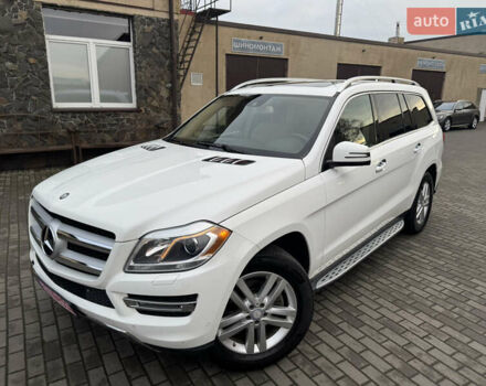 Белый Мерседес ГЛ-класс, объемом двигателя 3 л и пробегом 324 тыс. км за 19500 $, фото 3 на Automoto.ua