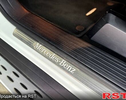 Белый Мерседес ГЛ-класс, объемом двигателя 3 л и пробегом 190 тыс. км за 22900 $, фото 9 на Automoto.ua