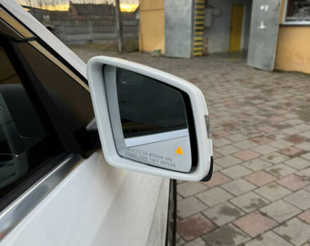 Белый Мерседес ГЛ-класс, объемом двигателя 3 л и пробегом 272 тыс. км за 29700 $, фото 44 на Automoto.ua