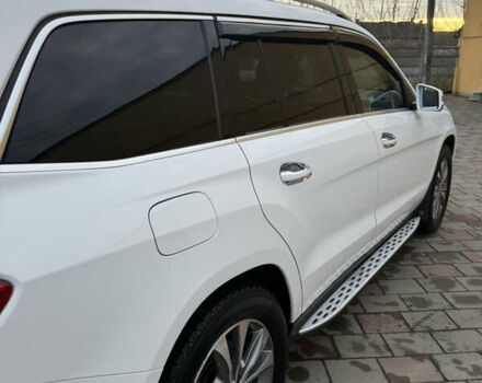 Белый Мерседес ГЛ-класс, объемом двигателя 3 л и пробегом 272 тыс. км за 29700 $, фото 16 на Automoto.ua