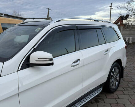 Белый Мерседес ГЛ-класс, объемом двигателя 3 л и пробегом 272 тыс. км за 29700 $, фото 5 на Automoto.ua