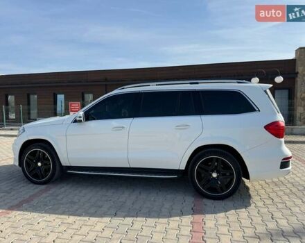 Белый Мерседес ГЛ-класс, объемом двигателя 3 л и пробегом 84 тыс. км за 42500 $, фото 1 на Automoto.ua