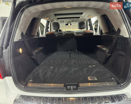 Білий Мерседес ГЛ-Клас, об'ємом двигуна 3 л та пробігом 190 тис. км за 22900 $, фото 26 на Automoto.ua