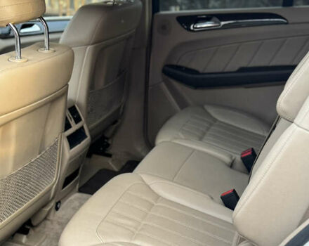 Белый Мерседес ГЛ-класс, объемом двигателя 3 л и пробегом 324 тыс. км за 19500 $, фото 65 на Automoto.ua