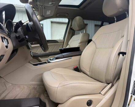 Білий Мерседес ГЛ-Клас, об'ємом двигуна 3 л та пробігом 71 тис. км за 8400 $, фото 7 на Automoto.ua